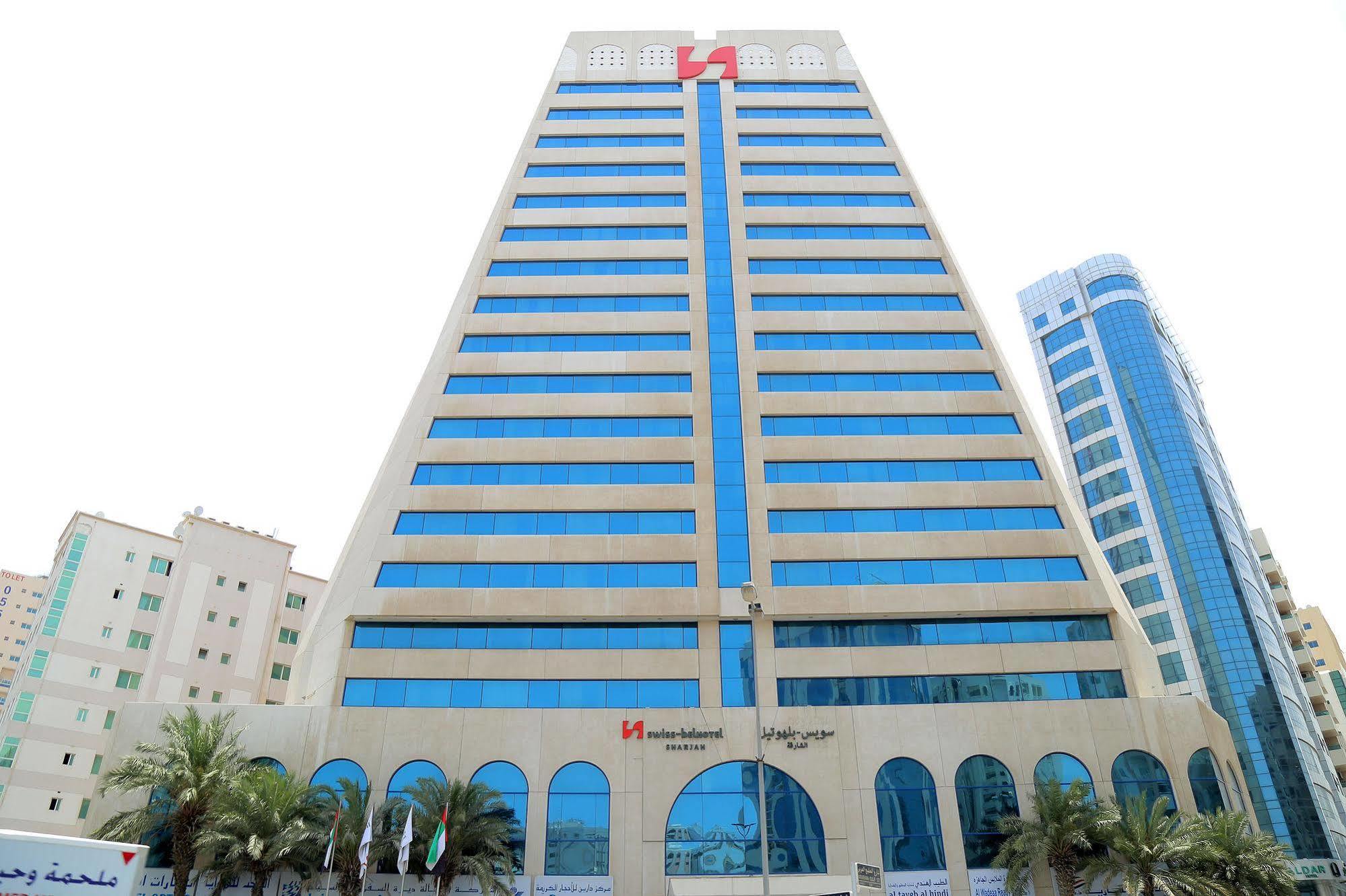 Swiss-Belhotel Sharjah Buitenkant foto